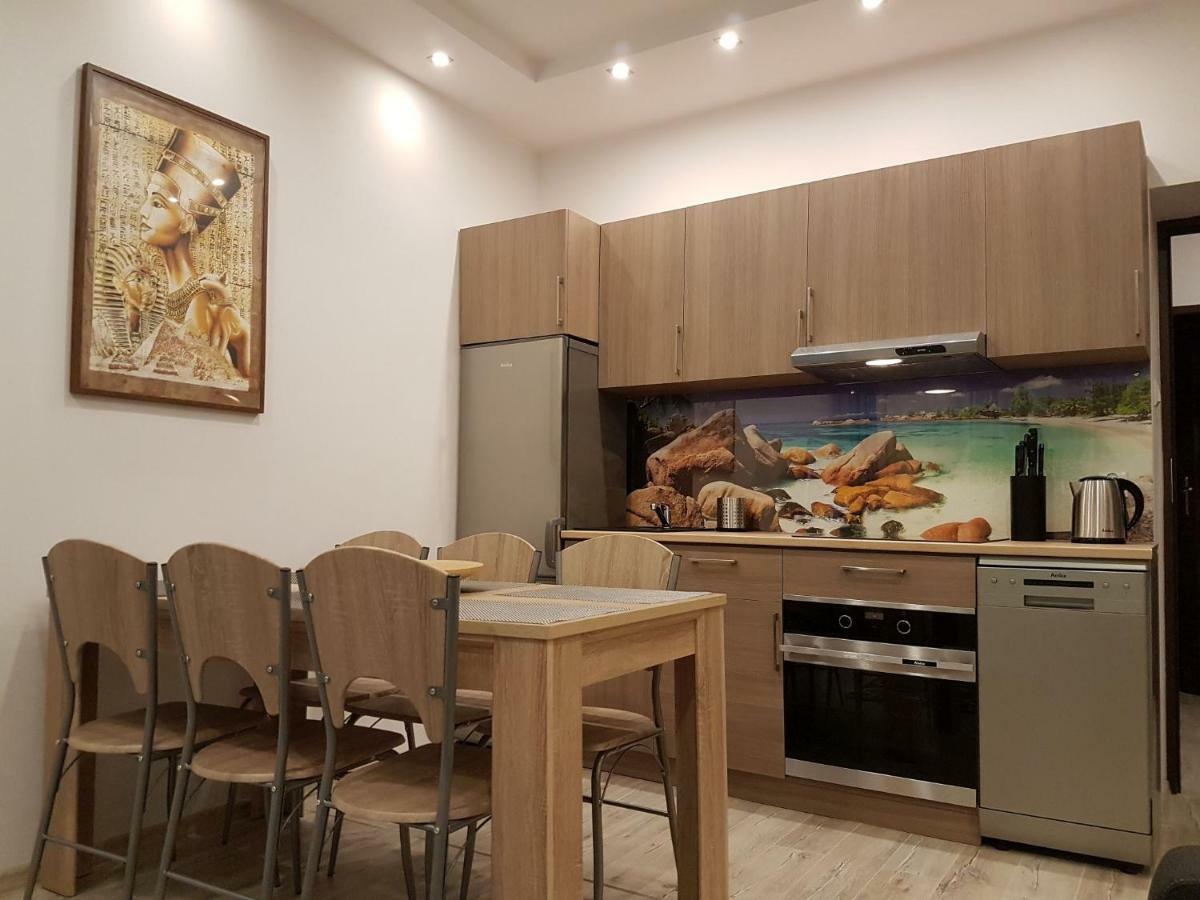 Apartmán Q Apart Stary Rynek Lodž Exteriér fotografie